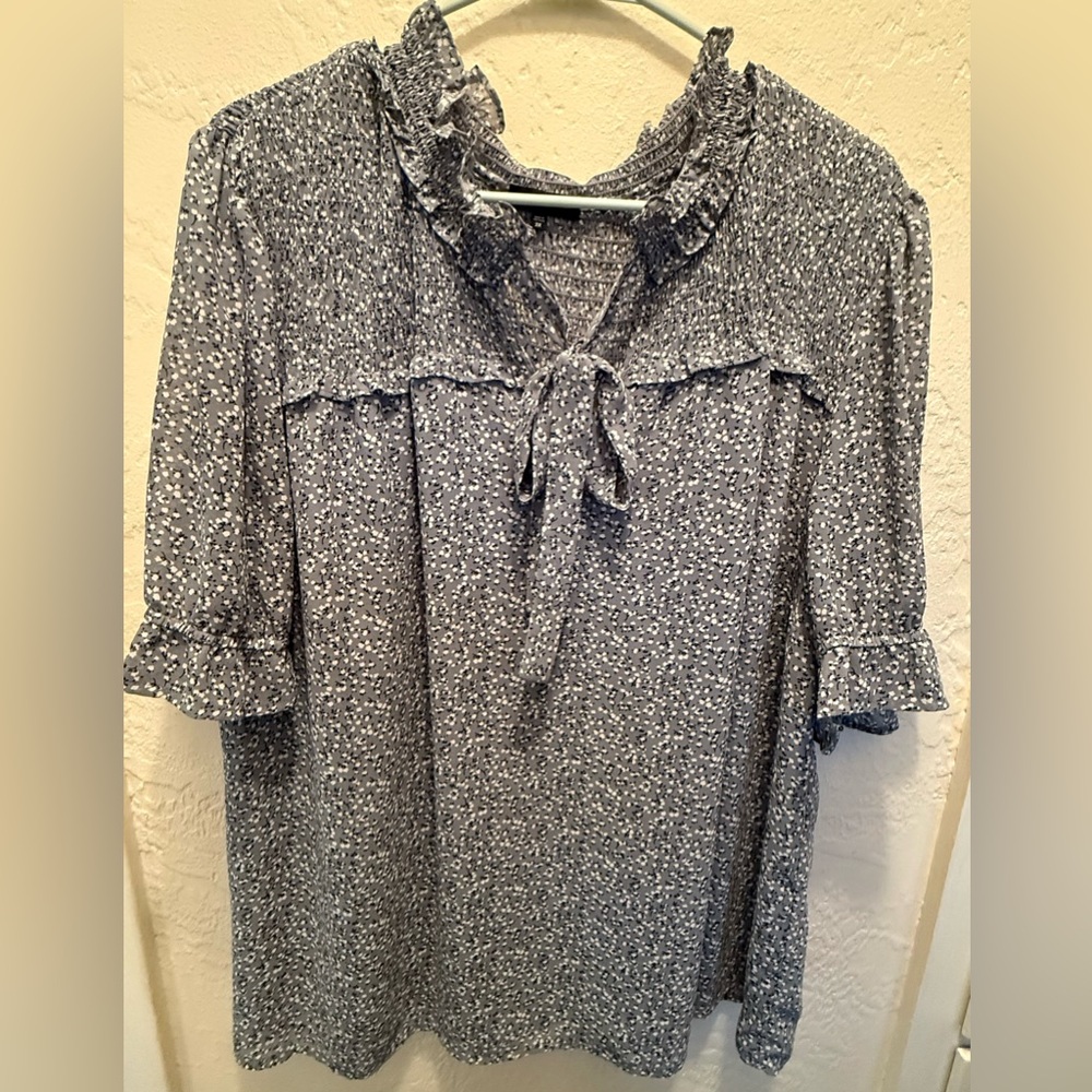 Pleione Black, Grey and White Floral Blouse